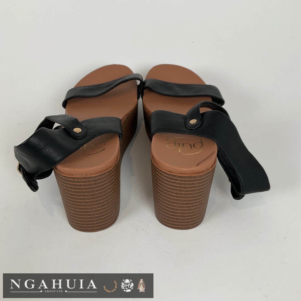 Pulp - Sandals - Size 7 - Shoes