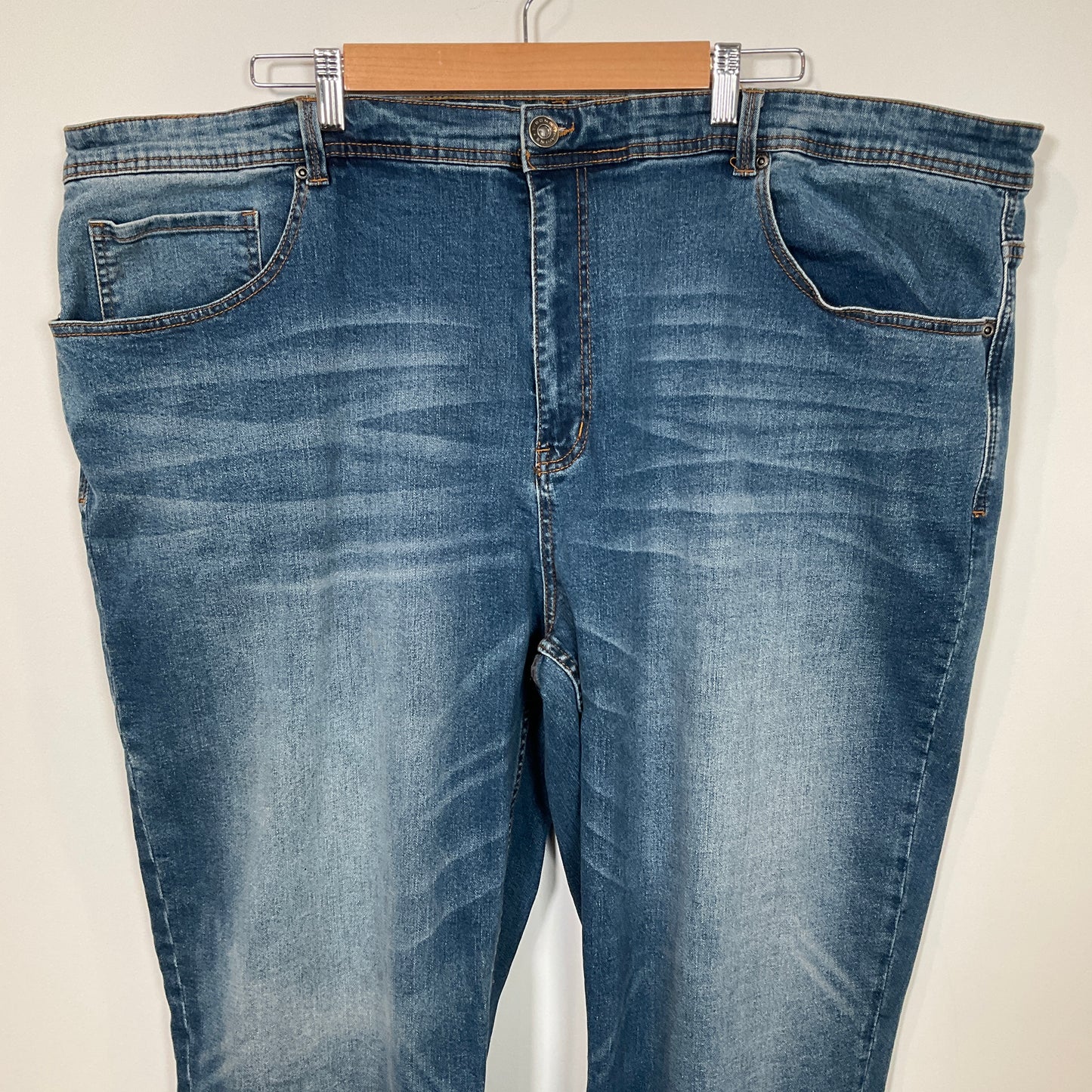 T-Bone - Straight Cut Jeans