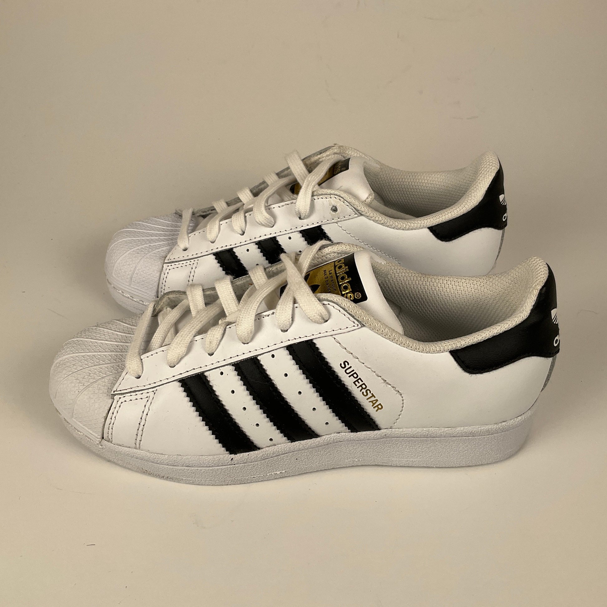 Adidas - Sneakers - Size 36 - Shoes