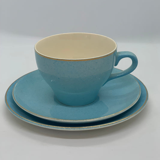 Royal Victoria - 3 Piece Set Coffee & Tea Cups