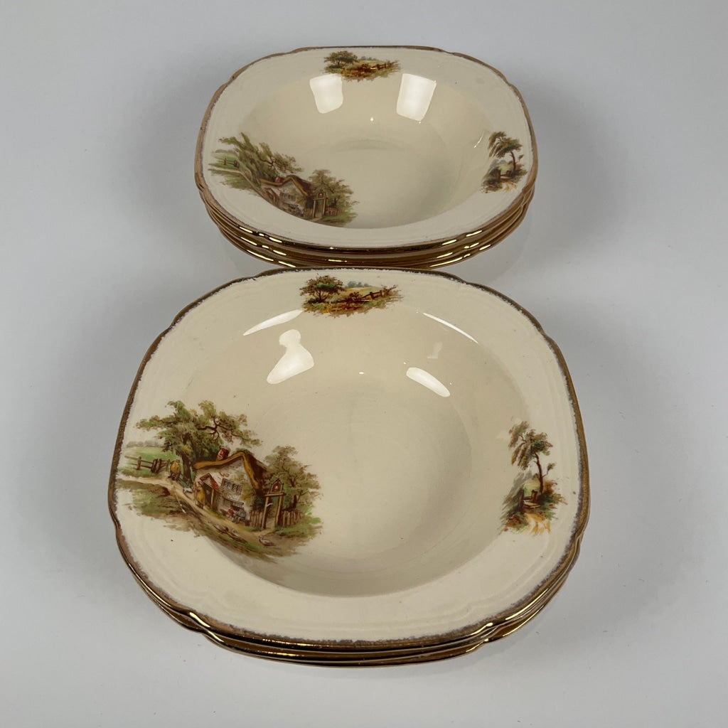 Alfred Meakin - 7 Piece Sweet Set - Collectibles