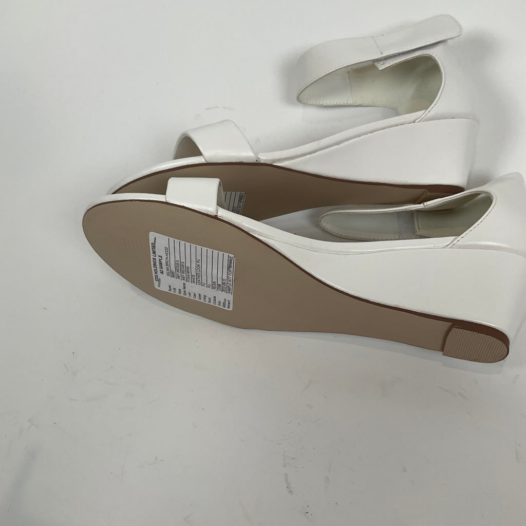 Style Express - Sandals Size 9 Shoes