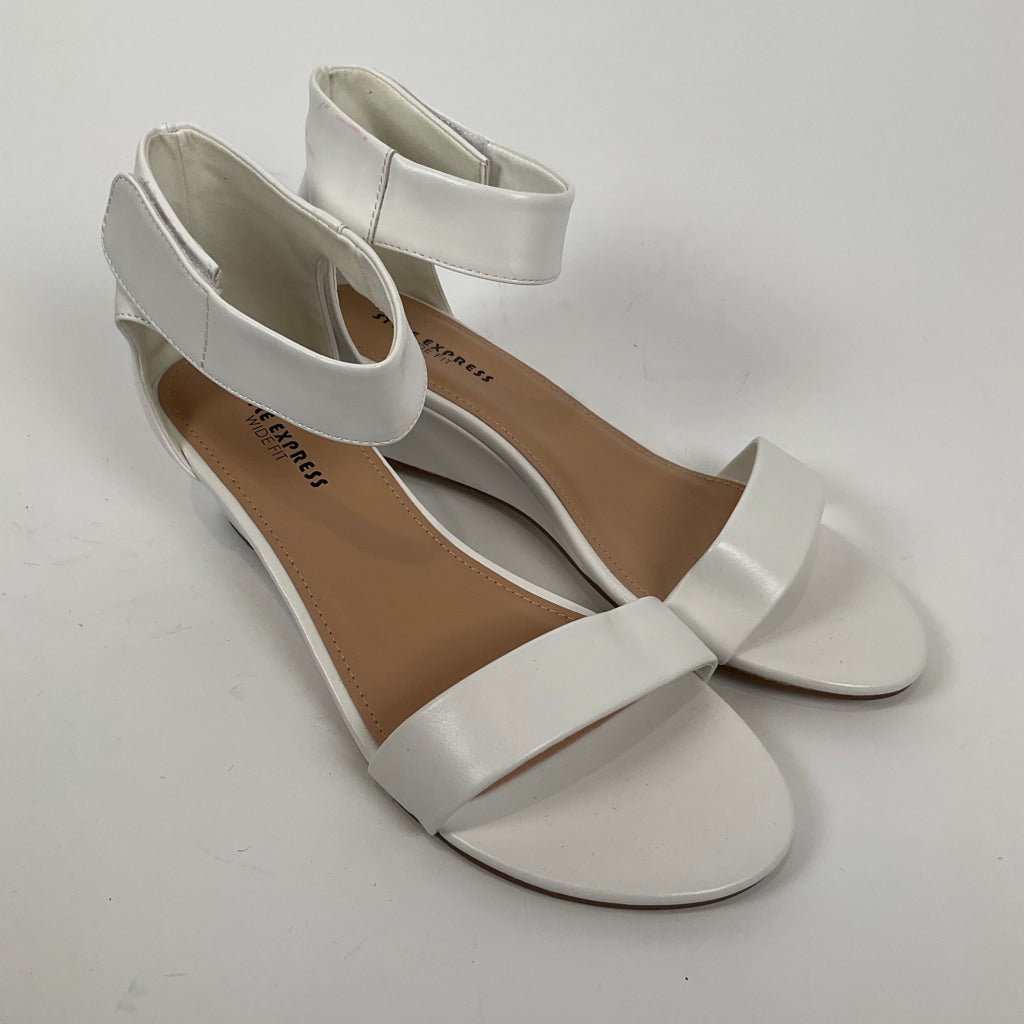 Style Express - Sandals Size 9 Shoes