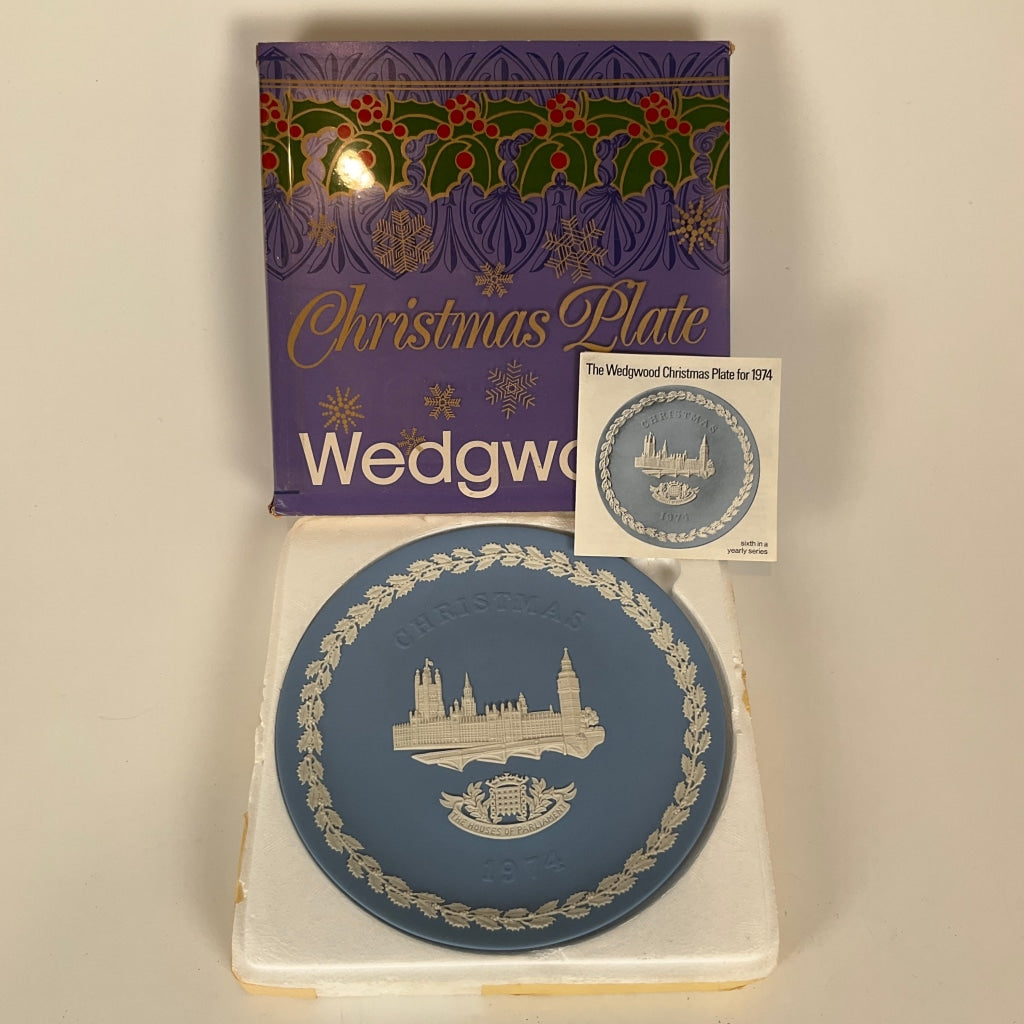 Wedgewood - Christmas Plate 1974 - Collectibles